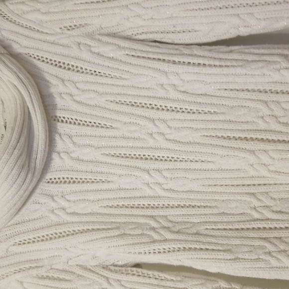 White House Black Market sweater - Picture 3 of 8